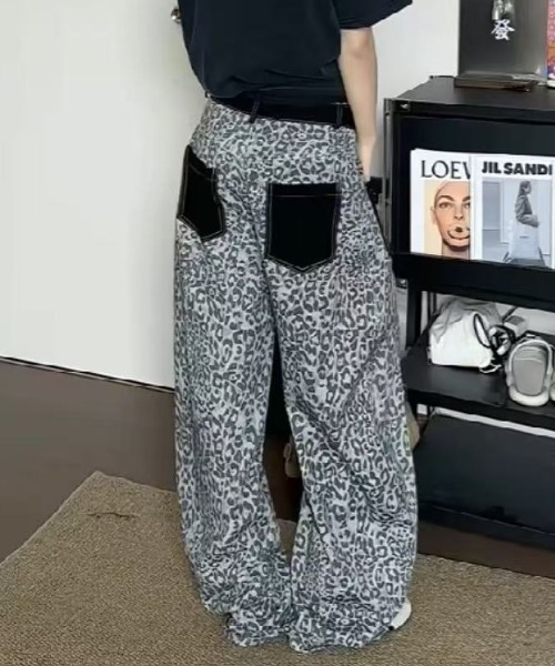GEMEDA(ジェメダ)の「総柄デザイン配色ポケットワイドパンツ(デニムパンツ・レディース・グレー/ダークグレー/カーキ・S/M)」の19枚目の写真