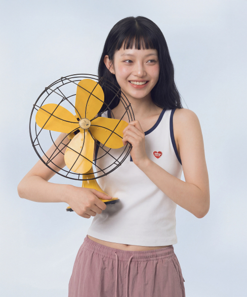 MASMARULEZ APPAREL(マスマルールズ アパレル)の「Color Trim Henry Neck Sleeveless Top_2 Colors(Tシャツ/カットソー・レディース・レッド/ネイビー・ONE SIZE)」の3枚目の写真