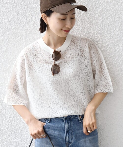 SHIPS(シップス)の「〈手洗い可能〉レース ジャカード ショートスリーブ カットソー(Tシャツ/カットソー・レディース・ブラウン/ライトブルー/オフホワイト・ONE SIZE)」の5枚目の写真