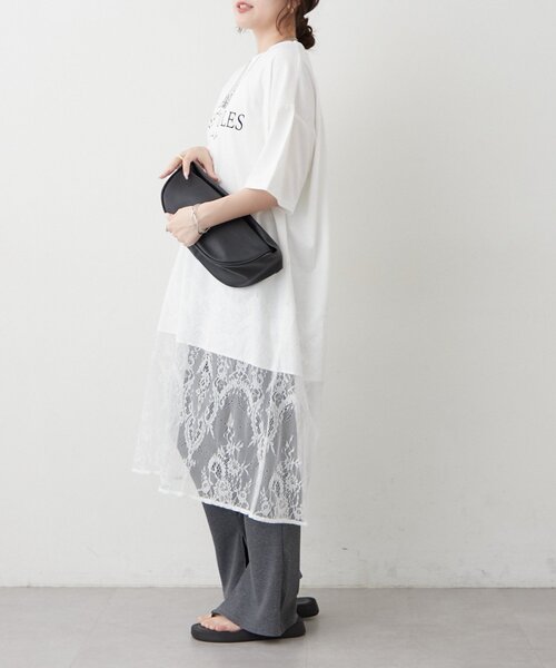 Remind me and forever(リマインドミーアンドフォーエバー)の「【選べるデザイン!】裾レースロゴTシャツ(Tシャツ/カットソー・レディース・スミクロ/ホワイト/ブラック/オフホワイト・FREE)」の21枚目の写真
