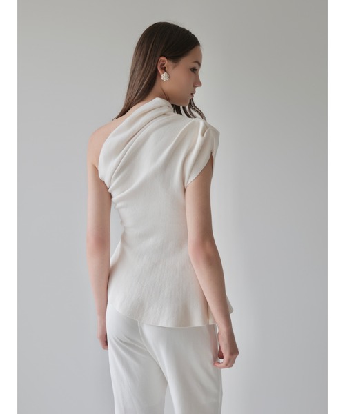 AMOMMA(アモマ)の「DRAPE PEPLUM TOP(Tシャツ/カットソー・レディース・ブラック/アイボリー/グレー・FREE)」の4枚目の写真