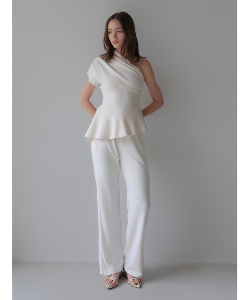 AMOMMA(アモマ)の「DRAPE PEPLUM TOP(Tシャツ/カットソー・レディース・ブラック/アイボリー/グレー・FREE)」の6枚目の写真