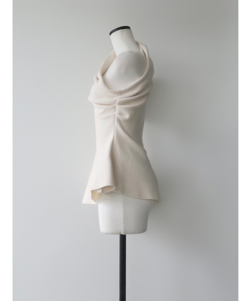 AMOMMA(アモマ)の「DRAPE PEPLUM TOP(Tシャツ/カットソー・レディース・ブラック/アイボリー/グレー・FREE)」の11枚目の写真