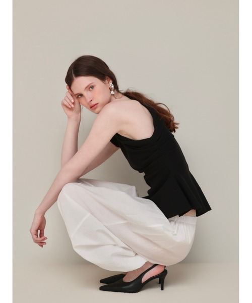 AMOMMA(アモマ)の「DRAPE PEPLUM TOP(Tシャツ/カットソー・レディース・ブラック/アイボリー/グレー・FREE)」の20枚目の写真