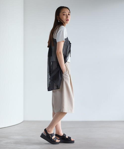 LEPSIM(レプシィム)の「シアー刺繍前開きキャミソール 703596(キャミソール・レディース・オフホワイト/ブラック・FREE)」の14枚目の写真