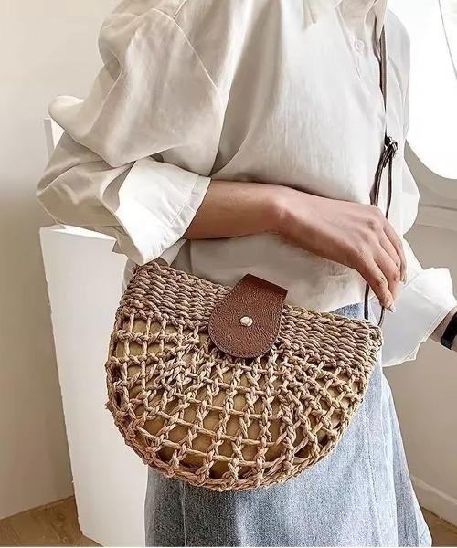 ammy.(エイミードット)の「【 ammy. / エイミードット 】 クロシェ編み ペーパー ナチュラル ショルダーバッグ(ショルダーバッグ・レディース・ブラウン/ナチュラル・FREE)」の1枚目の写真