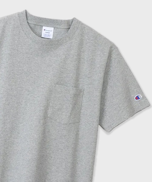 Champion(チャンピオン)の「Champion/ ロゴワッペン クルーネック 半袖ポケットTシャツ / C3-X357 秋服 冬服(Tシャツ/カットソー・メンズ・ホワイト/グレー/ブラック/ネイビー・M/L)」の7枚目の写真