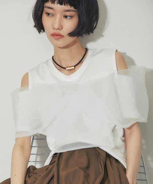 ANOTHER S(アナザーエス)の「オーガンジーフリルドッキングオープンショルダートップス(Tシャツ/カットソー・レディース・ホワイト/ブラック/ベージュ・M)」の7枚目の写真