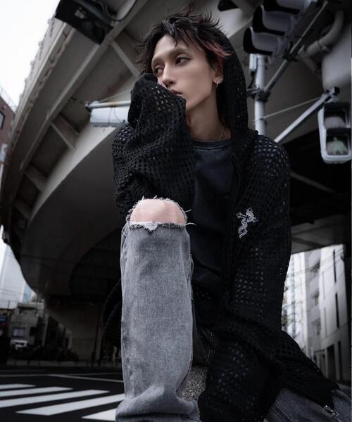 gibous(ギボス)の「gibous/ギボス/cross snake mesh parker(パーカー・レディース・ブラック・L)」の1枚目の写真