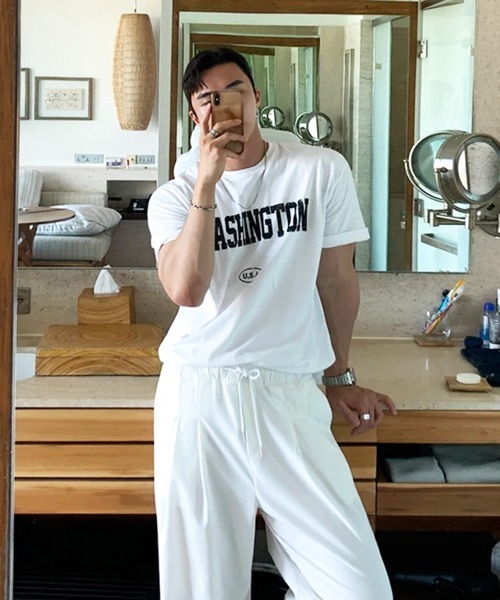 NOWLE(ノウル)の「【NOWLE】ヴィンテージライク カレッジロゴ 半袖Tシャツ / クラッシュプリント アメカジ ワシントン トップス(Tシャツ/カットソー・メンズ・ホワイト・MEDIUM/LARGE/X-LARGE)」の3枚目の写真