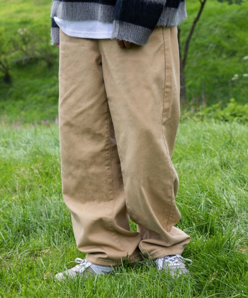 XTONZ(エクストーンズ)の「XP123スローガンバンディングコットンパンツ(BEIGE)(その他パンツ・レディース・その他・MEDIUM/LARGE)」の2枚目の写真