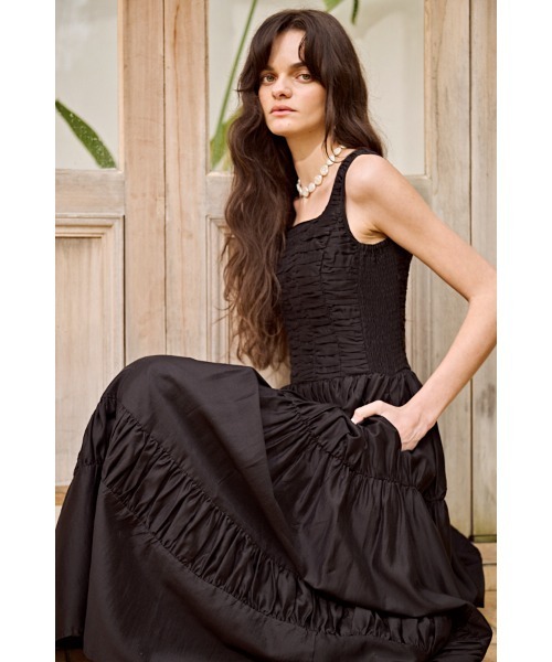 Estella.K（エステラケー）の「Floria Dress シャーリングドレス（ワンピース・レディース・ブラック/オフホワイト/ピンク/ブルー系その他・FREE）」の21枚目の写真