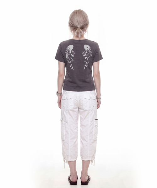 GRAVER（グレーバー）の「[ユニセックス]WINGS ヘンリーネック半袖Tシャツ_2カラー（Tシャツ/カットソー・レディース・ベージュ/チャコール・M/L）」の13枚目の写真