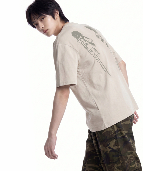 GRAVER（グレーバー）の「[ユニセックス]WINGS ヘンリーネック半袖Tシャツ_2カラー（Tシャツ/カットソー・レディース・ベージュ/チャコール・M/L）」の11枚目の写真