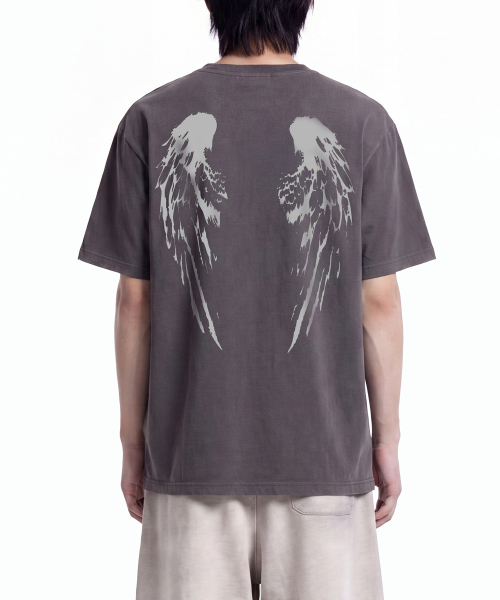 GRAVER（グレーバー）の「[ユニセックス]WINGS ヘンリーネック半袖Tシャツ_2カラー（Tシャツ/カットソー・レディース・ベージュ/チャコール・M/L）」の8枚目の写真