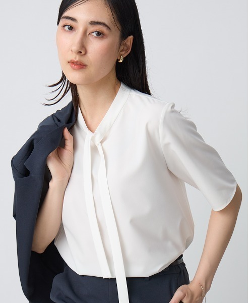 [Модный блуз] Холодящая зе/луп- блуза с коротким рукавом [WEB限定]