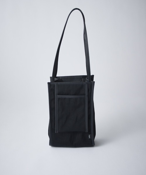 Lui's(ルイス)の「【ITTI】MICHELLE OUTPOCKET ONEMILE TOTE(トートバッグ・メンズ・ブラック・FREE)」の2枚目の写真