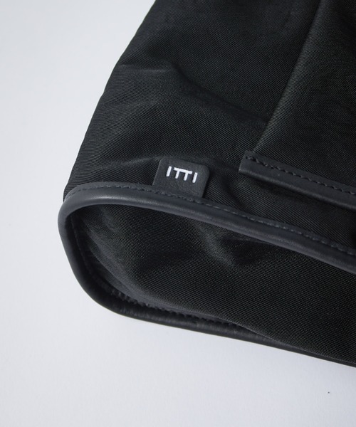 Lui's(ルイス)の「【ITTI】MICHELLE OUTPOCKET ONEMILE TOTE(トートバッグ・メンズ・ブラック・FREE)」の6枚目の写真