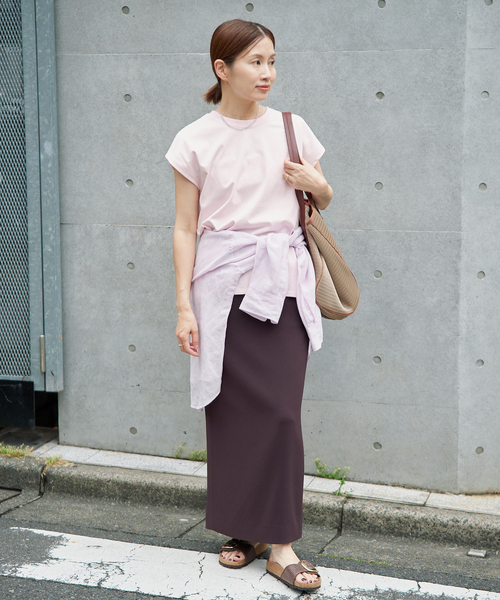 IENA（イエナ）の「《追加9/新色あり》ラウンドテールプルオーバー（Tシャツ/カットソー・レディース・ブラック/ホワイト/ピンク・FREE）」の12枚目の写真