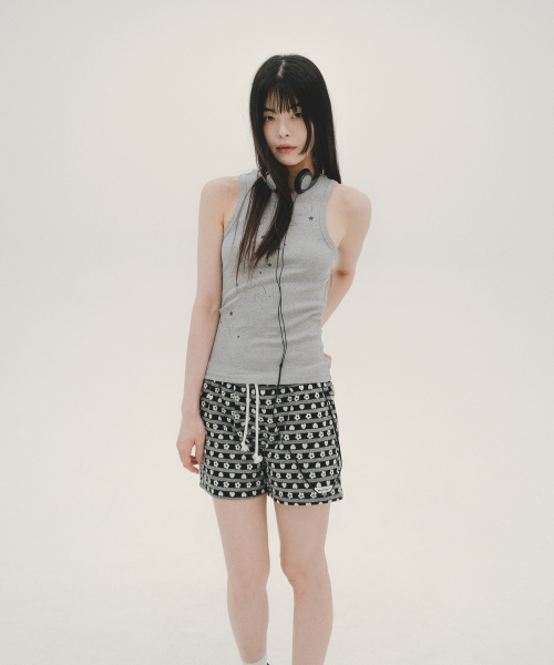 MIHEV(ミヘブ)の「ギャラクシーグラフィックタンクトップグレー(Tシャツ/カットソー・レディース・その他・FREE)」の5枚目の写真