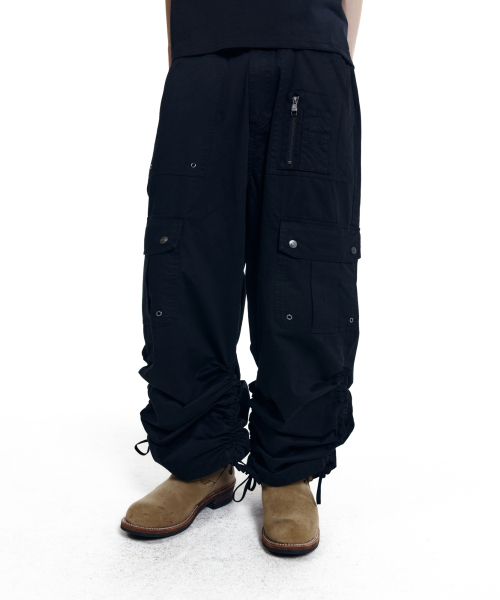 AAKAM(アーカム)の「Shirring Utility Cargo Pants (Black)(その他パンツ・レディース・その他・1/2)」の8枚目の写真