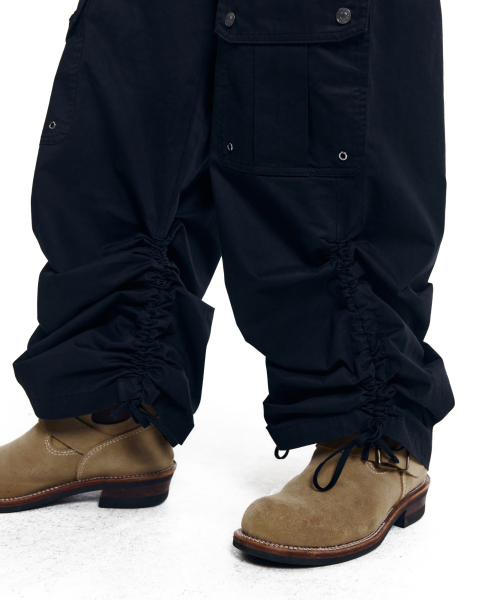 AAKAM(アーカム)の「Shirring Utility Cargo Pants (Black)(その他パンツ・レディース・その他・1/2)」の9枚目の写真