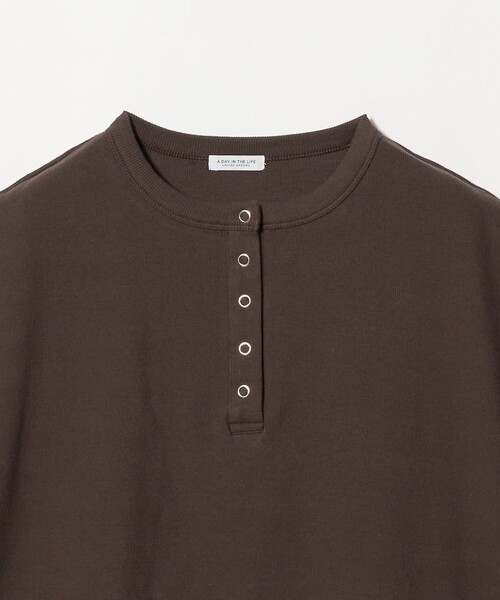 A DAY IN THE LIFE UNITED ARROWS(アデイインザライフユナイテッドアローズ)の「リブ フェイクレイヤード ヘンリーネックTシャツ <A DAY IN THE LIFE>(Tシャツ/カットソー・レディース・ネイビー/ライトグレー/ダークブラウン・FREE)」の21枚目の写真