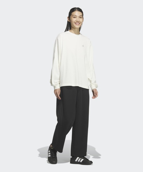 adidas(アディダス)の「エッセンシャルズ プラス スリー ストライプス ルーズ フィット 長袖 Tシャツ / ロンT / アディダス adidas(Tシャツ/カットソー・レディース・ホワイト・XX-LARGE/LARGE/MEDIUM/SMALL/X-LARGE/X-SMALL)」の5枚目の写真