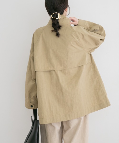 ITEMS URBANRESEARCH（アイテムズ アーバンリサーチ）の「テントラインハーフコート（その他アウター・レディース・ベージュ系その他/グリーン系その他・FREE）」の16枚目の写真