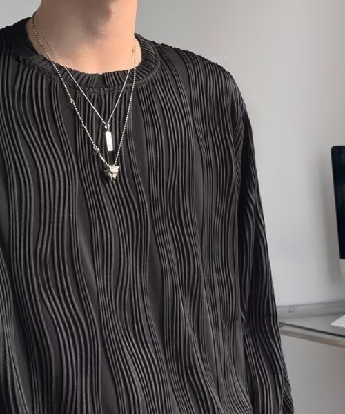 B.R.U(ブル)の「ウェーブ柄オーバーサイズトップス(Tシャツ/カットソー・メンズ・ホワイト/ブラック・FREE)」の6枚目の写真