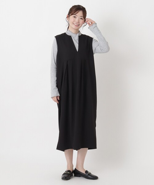 one'sterrace（ワンズテラス）の「ポリツイル キーネックコクーンワンピース（ワンピース・レディース・ブラック系8・02）」の2枚目の写真
