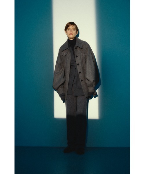 RIM.ARK（リムアーク）の「【26FW OUTER PRE ORDER】Round big sleeve CT(ラウンド ビッグ スリーブ コート)（その他アウター・レディース・グレー/ブラック/ライトブラウン・FREE）」の8枚目の写真