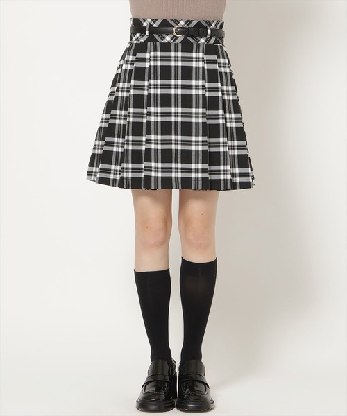 WILLSELECTION(ウィルセレクション)の「ベルト付きタックプリーツミニスカート(スカート・レディース・ブラック系その他/ボルドー/ホワイト系その他・FREE)」の4枚目の写真