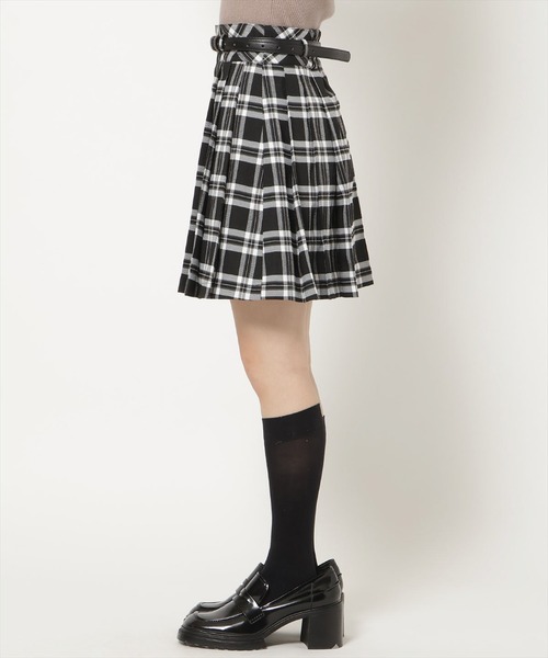 WILLSELECTION(ウィルセレクション)の「ベルト付きタックプリーツミニスカート(スカート・レディース・ブラック系その他/ボルドー/ホワイト系その他・FREE)」の5枚目の写真