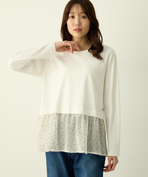 Petit Honfleur(プチオンフルール)の「裾切替レイヤードロングスリーブTシャツ【ドット・レース】(Tシャツ/カットソー・レディース・ホワイト/ネイビー・L/M)」の3枚目の写真