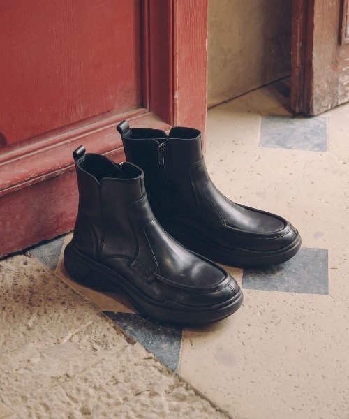 ASH(アッシュ)の「アッシュ【NORRIS】スニーカーブーツ レザー 厚底 4.5cmヒール(ブーツ・レディース・ブラック・37/38/39/40/35/36)」の2枚目の写真