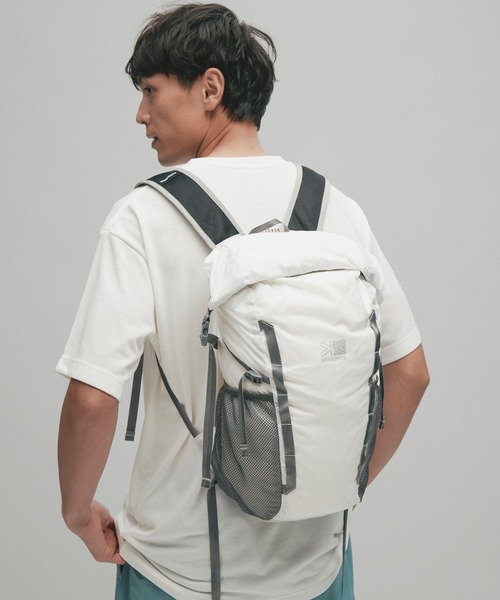 karrimor(カリマー)の「ventis 15(バックパック/リュック・メンズ・ホワイト/ブラック/セージグリーン・FREE)」の7枚目の写真