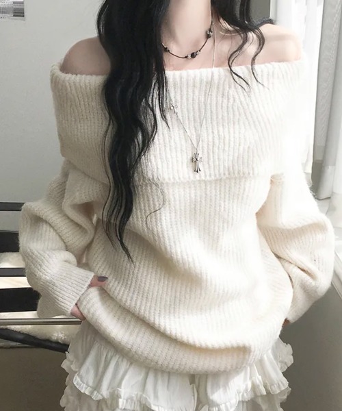 Emilie(エミリー)の「2WAY オフショルダータートルネックニットプルオーバー(ニット/セーター・レディース・アイボリー/ピンク/グレー・FREE)」の6枚目の写真