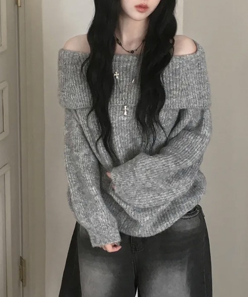 Emilie(エミリー)の「2WAY オフショルダータートルネックニットプルオーバー(ニット/セーター・レディース・アイボリー/ピンク/グレー・FREE)」の10枚目の写真