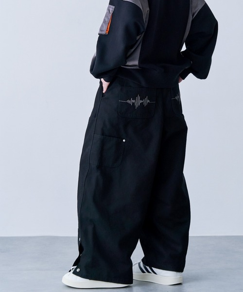 SeeSew(シーソー)の「【UNISEX】DOUBLE KNEE CURVE PANTS/ダブルニーカーブパンツ(その他パンツ・メンズ・ブラック/ライトブラウン・M/L)」の14枚目の写真