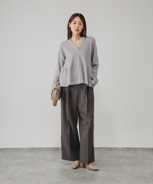 GLOBAL WORK(グローバルワーク)の「カシミヤタッチペプラムカーディガン/812956(カーディガン/ボレロ・レディース・チャコールグレー/ライトグレー/ワインレッド・LARGE/MEDIUM/SMALL)」の14枚目の写真