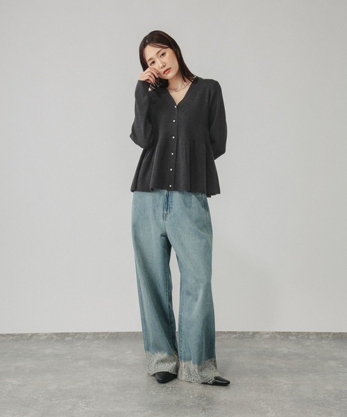 GLOBAL WORK(グローバルワーク)の「カシミヤタッチペプラムカーディガン/812956(カーディガン/ボレロ・レディース・チャコールグレー/ライトグレー/ワインレッド・LARGE/MEDIUM/SMALL)」の10枚目の写真