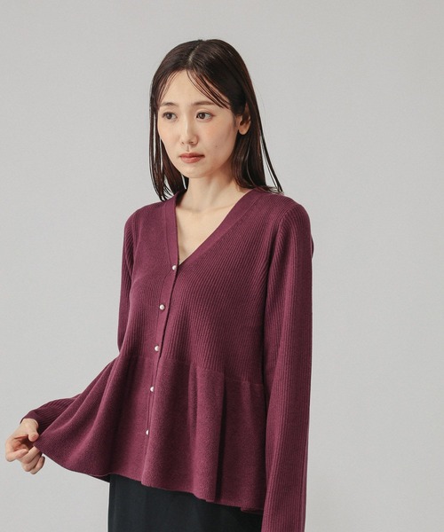 GLOBAL WORK(グローバルワーク)の「カシミヤタッチペプラムカーディガン/812956(カーディガン/ボレロ・レディース・チャコールグレー/ライトグレー/ワインレッド・LARGE/MEDIUM/SMALL)」の22枚目の写真