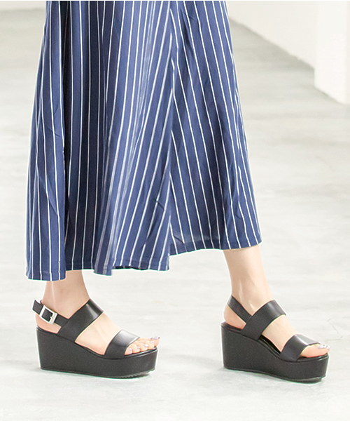 Re:EDIT（リエディ）の「ダブルベルトウェッジソールサンダル[Re:EDIT/リエディ][春夏新作]（サンダル・レディース・ブラック/ホワイト/ベージュ/ベージュ系その他/ネイビー/パイソン/シルバー/ブラック系その他/グレー系その他/ブルー系その他・X-SMALL/SMALL/MEDIUM/LARGE/X-LARGE/XX-LARGE）」の3枚目の写真