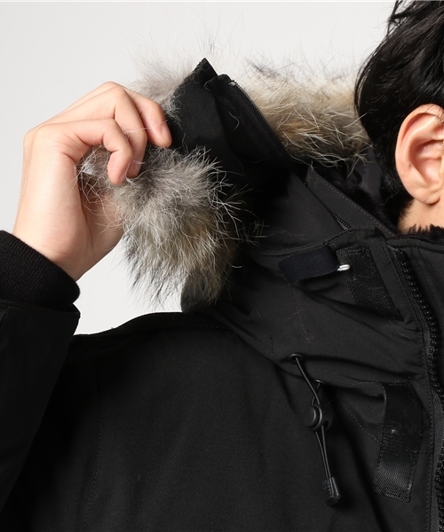 タグ付き未使用 CANADA GOOSE SNOW MANTRA MITT M