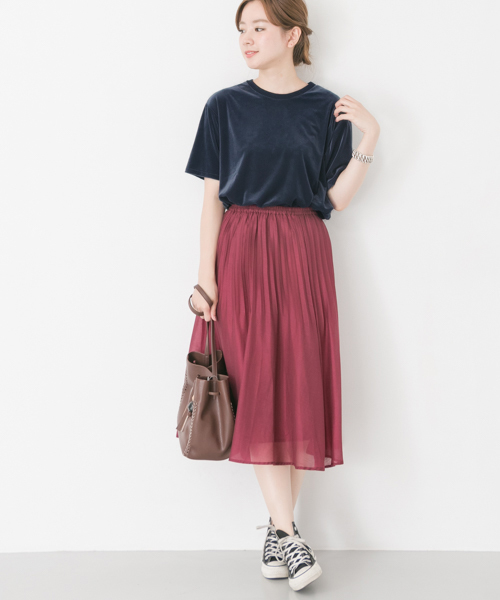 URBAN RESEARCH（アーバンリサーチ）の「ベロアTシャツ（Tシャツ/カットソー・レディース・ネイビー/グレー系その他/ベージュ系その他・FREE）」の6枚目の写真