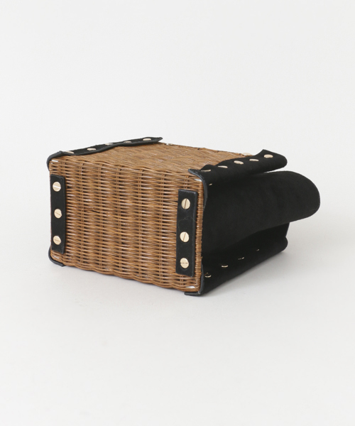 UR SELECT(ユーアールセレクト)の「MelleBK(ハンドバッグ・レディース・ブラック・-)」の3枚目の写真