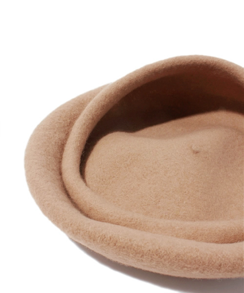 BEAUTY&YOUTH UNITED ARROWS（ビューティーアンドユースユナイテッドアローズ）の「BY П フェルトカラーベレエ ◆（ハンチング/ベレー帽・レディース・ブラック/グレー/ベージュ/ワインレッド/ダークグリーン/オフホワイト/ロイヤルブルー・フリー）」の10枚目の写真