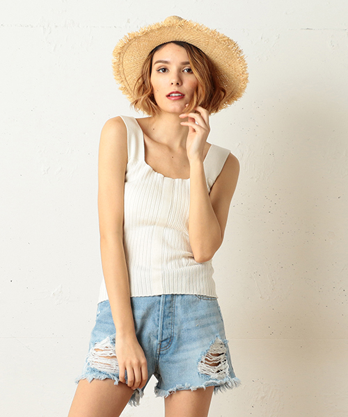 SPIRALGIRL（スパイラルガール）の「クラッシュデニムショートパンツ（デニムパンツ・レディース・ブルー/オフホワイト/ネイビー・1/2）」の5枚目の写真