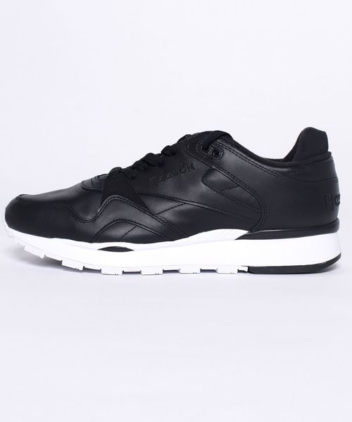 Reebok(リーボック)の「【Begin11月号掲載】Reebok: エクスクルーシブ クラシックレザー ■(スニーカー・メンズ・ホワイト/ブラック・26cm/26.5cm/27cm/27.5cm/28cm/28.5cm/29cm)」の8枚目の写真